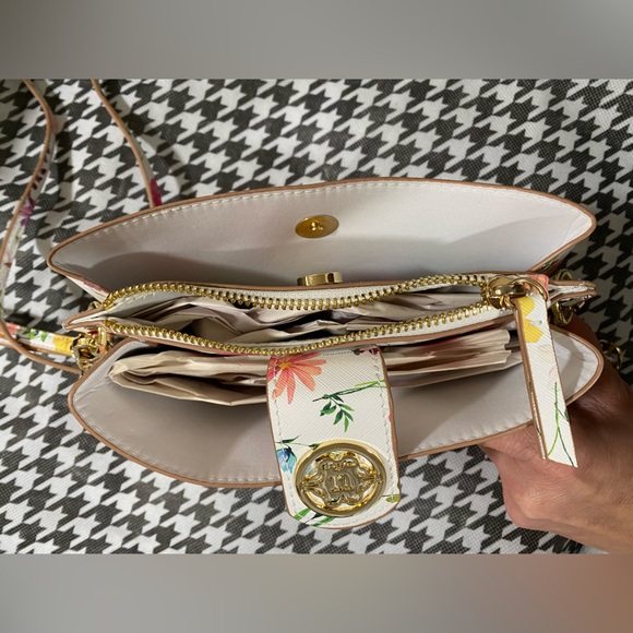 NWT Nanette Lepore Francine Wallet/Clutch/Crossbody On A Chain - Picture 10 of 13